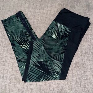 Women’s Calvin Klein Green Leaf Print Leggings workout yoga leggings